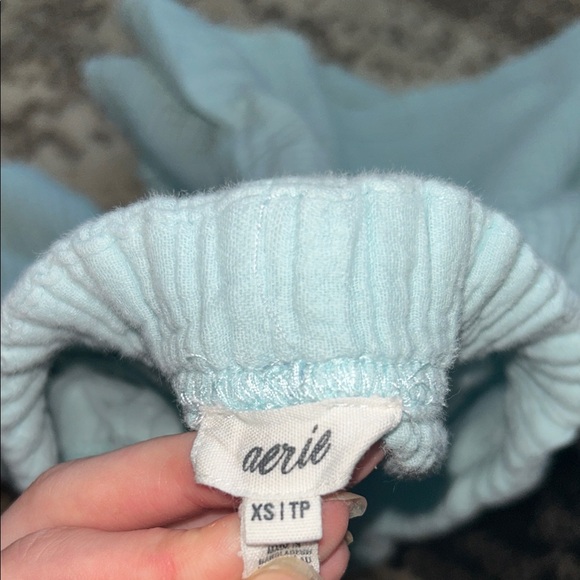 Aerie Light Blue Women's Cargo Shorts - Picture 3 of 3